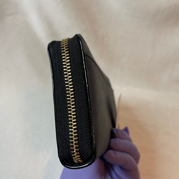 Kate Spade wallet, EUC - Picture 6 of 7